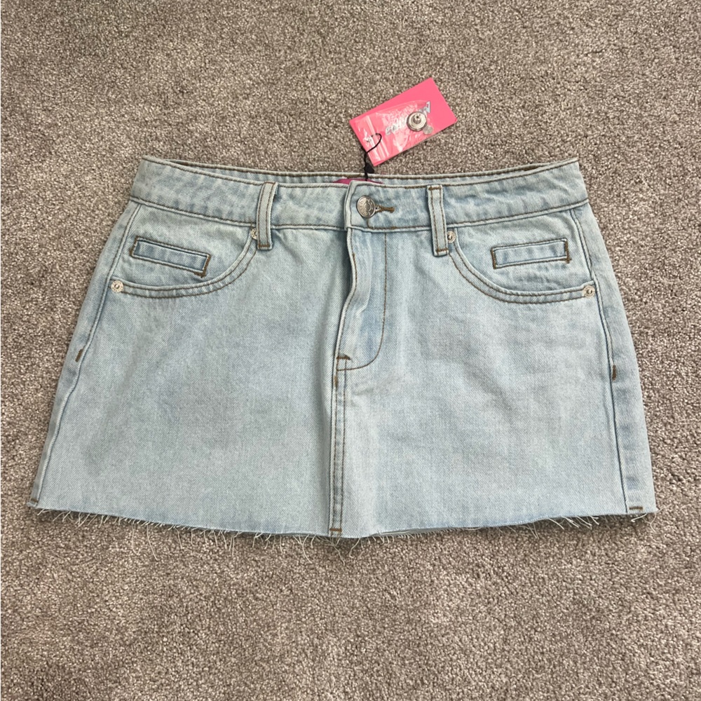 NWT Edikted Mini Skirt